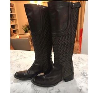 Leather/quilted riding boots